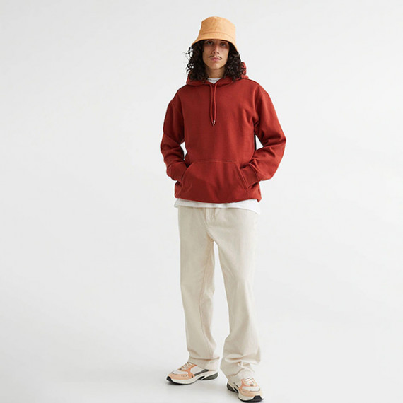 http://13.204.215.80/products/men-relaxed-fit-hoodie