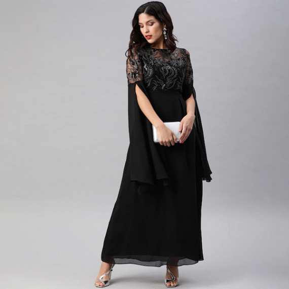 http://13.204.215.80/products/black-embellished-slit-sleeves-maxi-dress