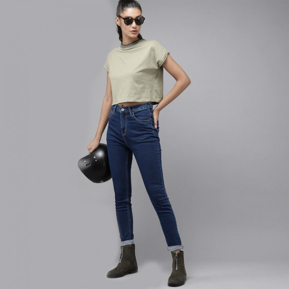 http://13.204.215.80/products/women-blue-skinny-fit-mid-rise-clean-look-stretchable-cropped-jeans