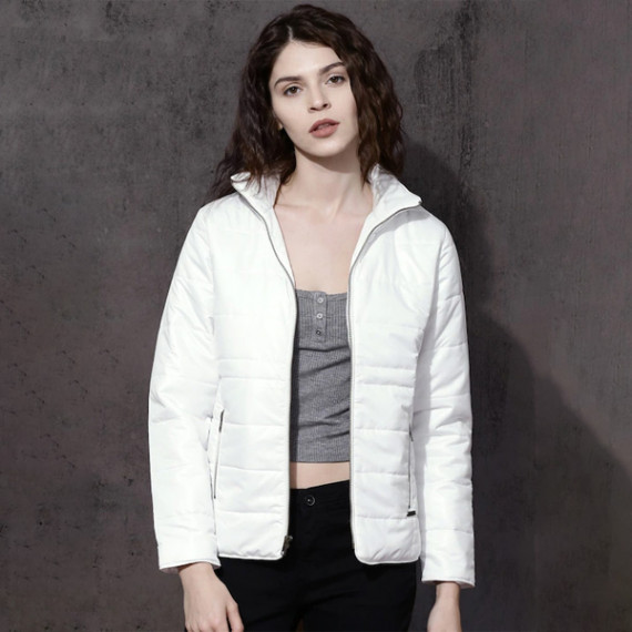 http://13.204.215.80/products/women-white-self-design-puffer-jacket
