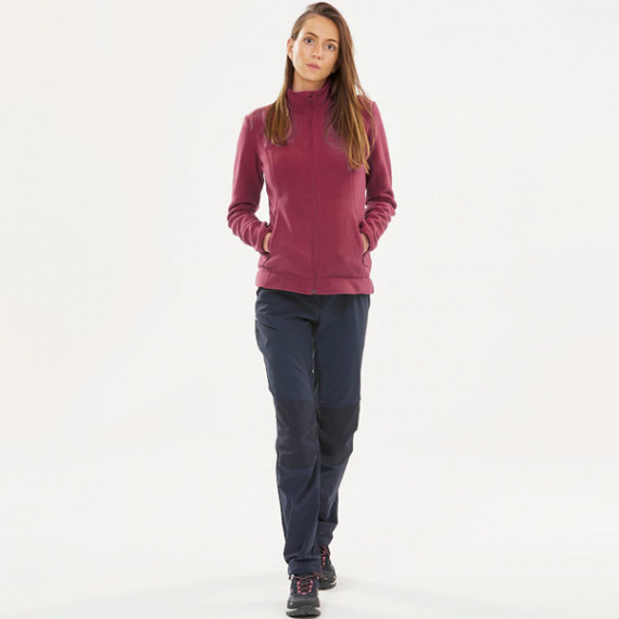 http://13.204.215.80/products/women-red-solid-polyester-hiking-fleece-jacket