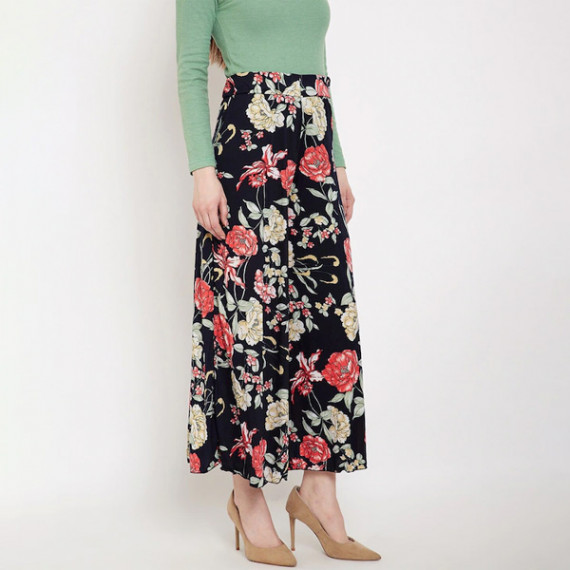 http://13.204.215.80/products/women-black-red-floral-printed-flared-palazzos