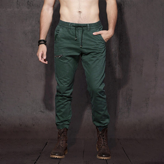 http://13.204.215.80/products/men-green-pure-cotton-joggers