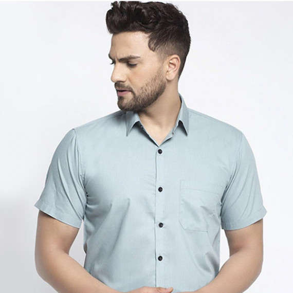 http://13.204.215.80/products/men-sea-green-regular-fit-solid-casual-shirt