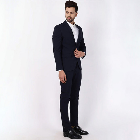 http://13.204.215.80/products/mens-polyester-blend-formal-business-suit-pants-set