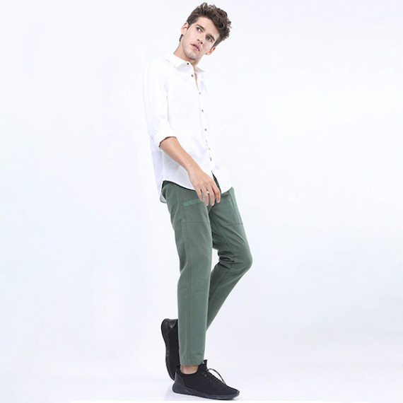 http://13.204.215.80/products/men-green-cargos-trousers