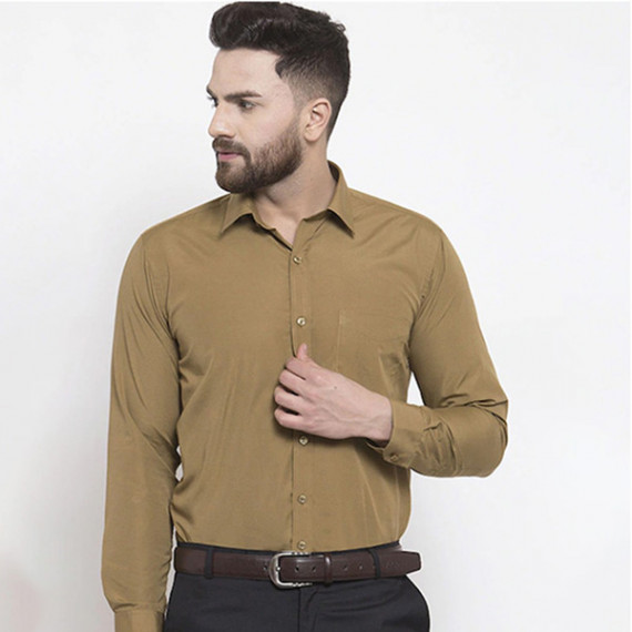 http://13.204.215.80/products/men-khaki-slim-fit-solid-formal-shirt