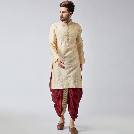 http://13.204.215.80/products/men-maroon-dhoti-pants