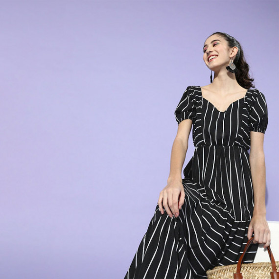 http://13.204.215.80/products/black-white-striped-crepe-maxi-dress